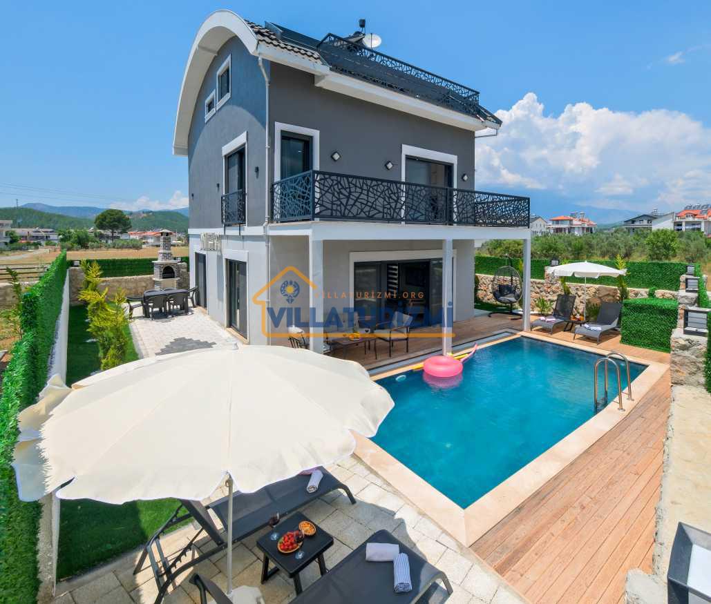Villa Holiday